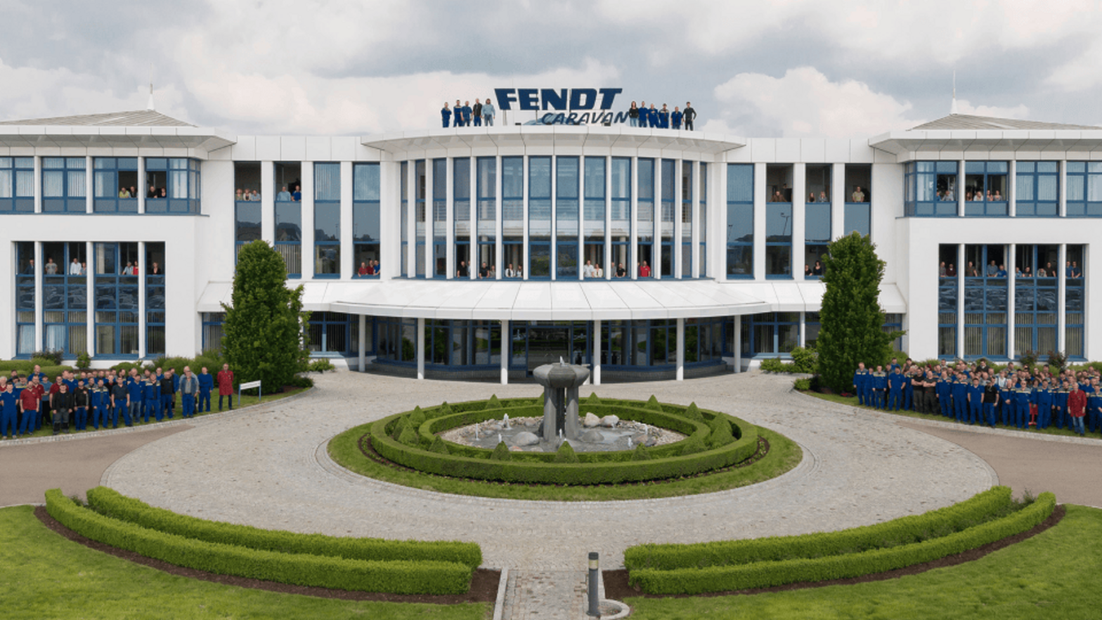 Außenansicht des Firmengebäudes der Fendt-Caravan GmbH
